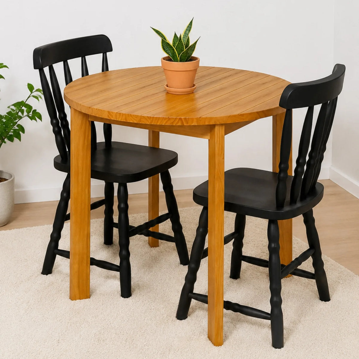 Conjunto Mesa de Madeira Redonda Listras com 2 Cadeiras Brasileiras!