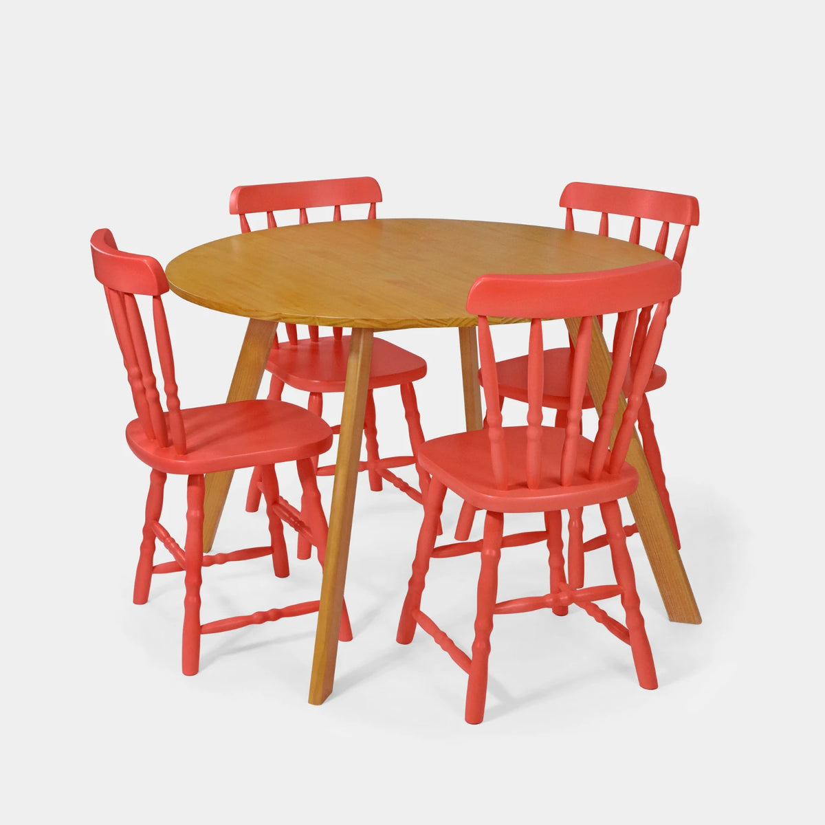 Conjunto Mesa de Jantar Origami Redonda com 4 Cadeiras Brasileiras!