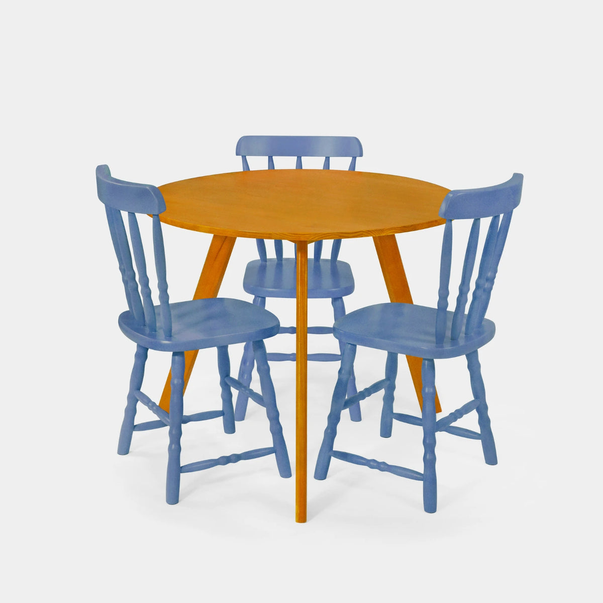 Conjunto Mesa de Jantar Origami Redonda com 3 Cadeiras Brasileiras!