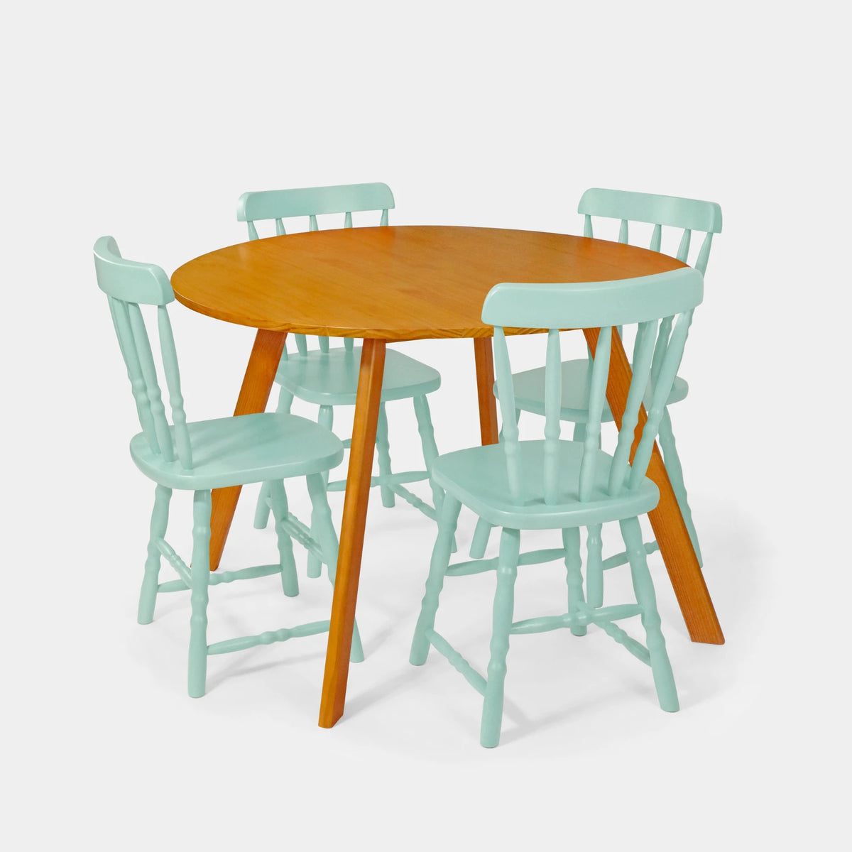 Conjunto Mesa de Jantar Origami Redonda com 4 Cadeiras Brasileiras!