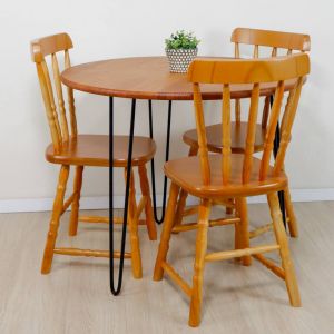 Conjunto Mesa de Jantar Industry 3 Lugares Redondo Melado Pés Pretos com 3 Cadeiras Brasileiras Wood!